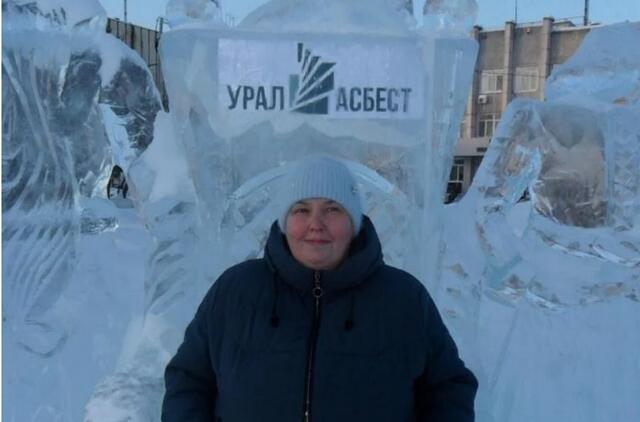 Rusijos Federacijoje moteris žuvo mediniame tualet