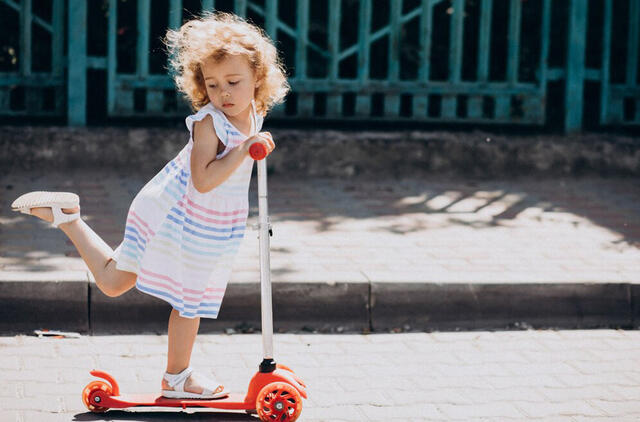 Praktiški patarimai, kaip prižiūrėti vaikiškus paspirtukus?