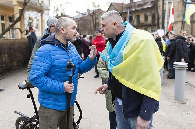 Laurynas Ragelskis (kairėje)