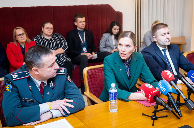 Demokratų frakcijos „Vardan Lietuvos“ ir ministrės A. Bilotaitės posėdis Seime