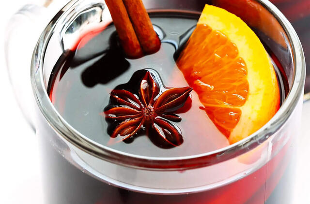 Karštas kalėdinis gėrimas