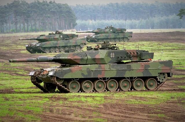 Seimo komitetas domėsis kariuomenės planais pirkti tankų „Leopard“
