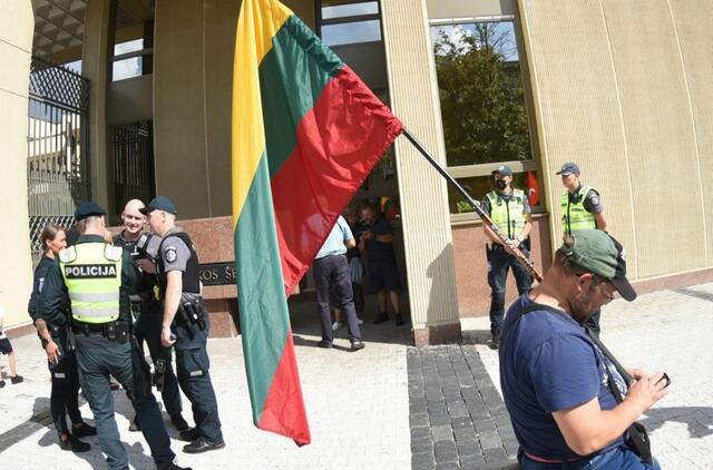 Ką švenčiame: laisvę sau ar Laisvę Lietuvai?