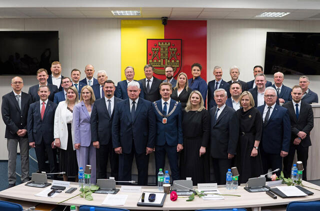 RINKIMŲ KAINA. Įvertinus pasiektus rezultatus brangiausiai rinkimai Klaipėdoje kainavo konservatoriams, pigiausiai - partijai „Laisvė ir teisingumas“.  Vitos JUREVIČIENĖS nuotr.