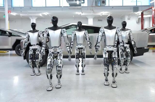 Paskelbta nauja humanoidinių robotų "Optimus" demonstracija