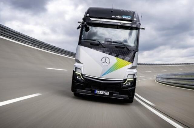 Mercedes Benz