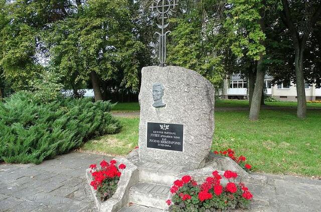 Įsigaliojęs viešųjų erdvių desovietizacijos įstatymas veikia žaibo greičiu