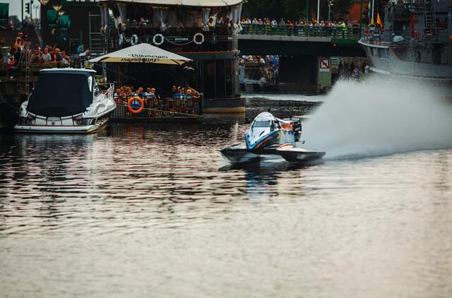 F2 vandens formulė