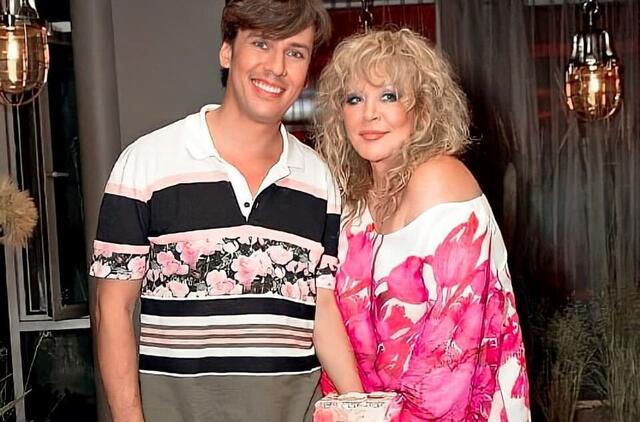 Maksimas Galkinas, Ala Pugačiova