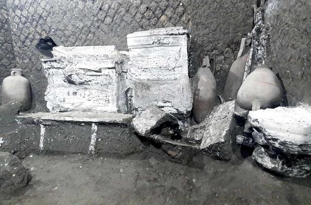 Vezuvijaus sunaikintoje Pompėjoje atkastas vergų kambarys.