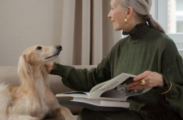 Šuns turėjimas gali padėti išvengti demencijos vyresnio amžiaus žmonėms