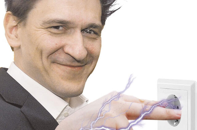 Energetikos ministras Dainius Kreivys nemato problemos dėl ESO skolos gyventojams