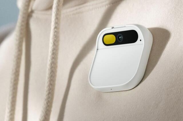 "Išmanusis" mini projektorius AI Pin 