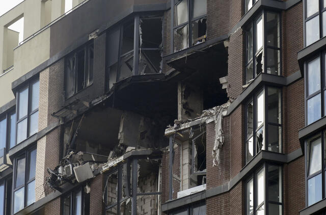 Ukrainos oro gynyba antradienio naktį sunaikino 15 iš 35 rusų paleistų dronų