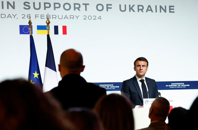 Pagalba Ukrainai: Prancūzija ir Nyderlandai pritarė planui pirkti šaudmenis už ES ribų