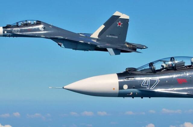 NATO naikintuvai kartą kilo lydėti Rusijos orlaivių