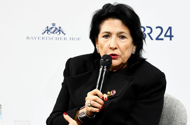 Sakartvelo prezidentė: Rusija turi būti sustabdyta