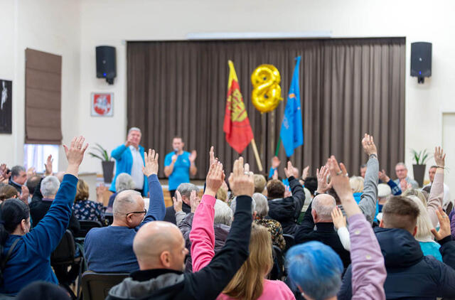 LIKO BE PARAMOS. Aštuonerius metus gyvuojanti asociacija Vitės bendruomenė šiemet negavo lėšų iš Socialinės apsaugos ir darbo ministerijos fondo bendruomeniškumui skatinti. Vitės bendruomenės nuotr.
