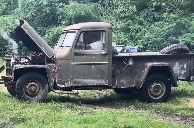 Willys Jeep Truck