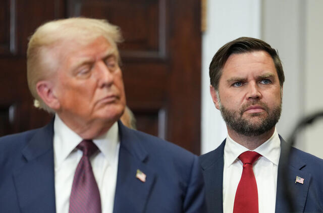 Donaldas Trumpas, J.D. Vance
