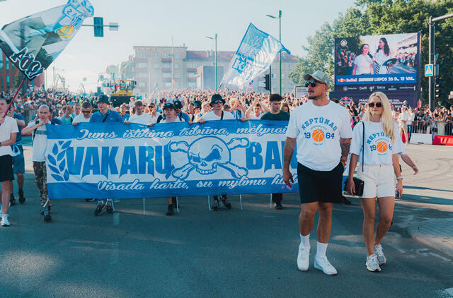 „Neptūno“ sirgaliai Klaipėdoje užkurs pirtį „Žalgiriui“: organizuojama ir eisena   