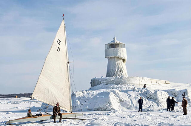 Ledrogės anr Kuršių marių ledo