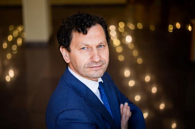 Robertas Šarknickas