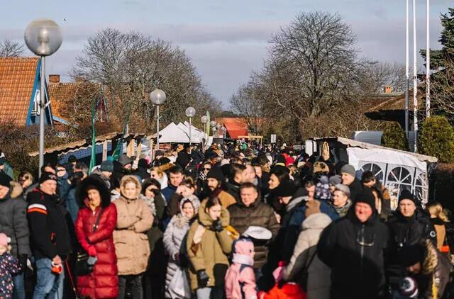 Kvepiančios stintos ir „Stintapūkio“ mugė Nidoje