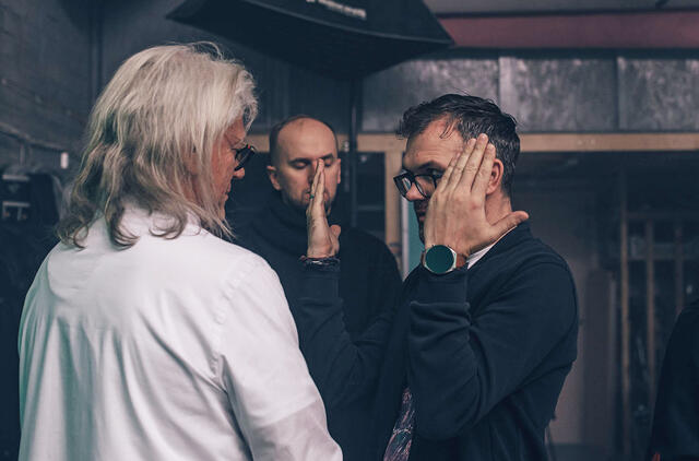 „Daugelis mūsų gyvename vidinėje vienuolystėje“