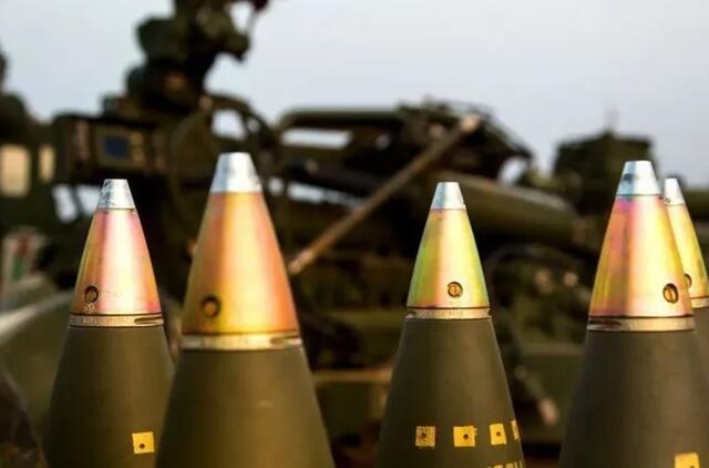 155 milimetrų artilerijos sviediniai