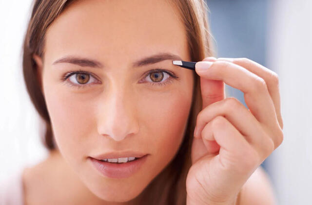 Praeities tendencija: grįžta devintojo dešimtmečio antakių mada