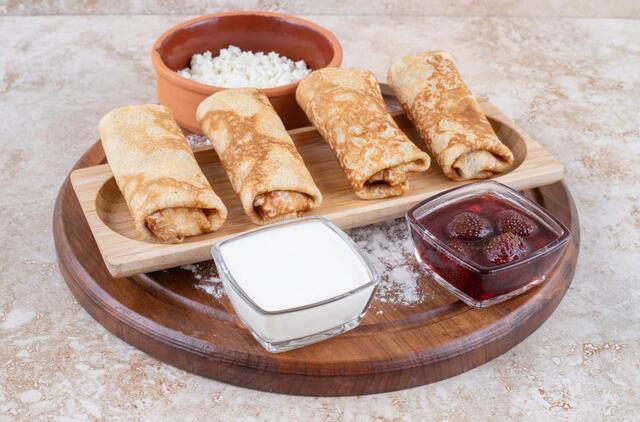 Lietiniai su varške