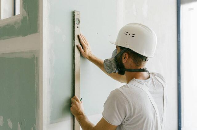 Namo statybos, statybų brokas, bankrotas