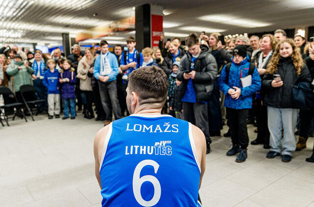 Neptūnas, darbo pasiūlymas