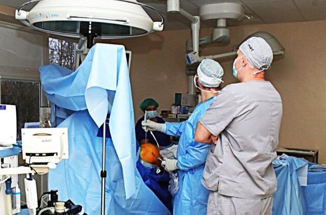 Medikai operacijos metu