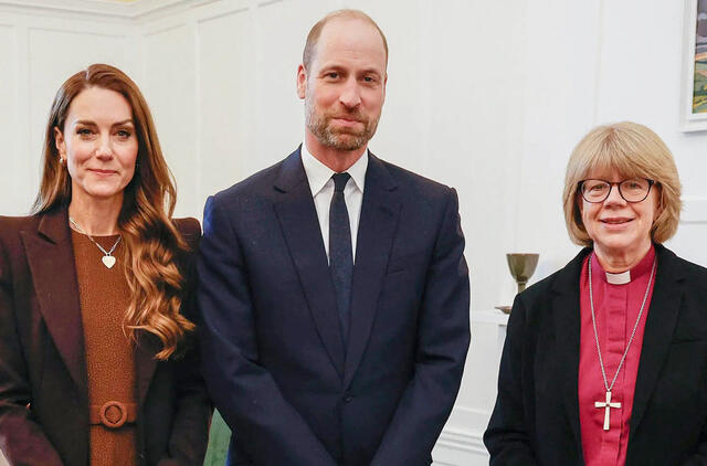 Kate Middleton papuošalas sukėlė diskusijų bangą