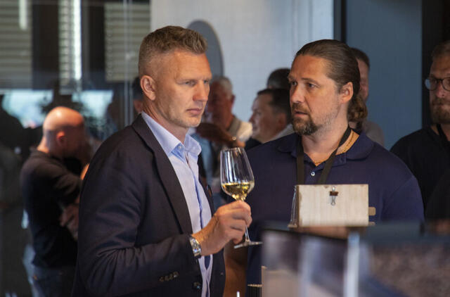 Rimantas Kaukėnas, Donaldas Kairys