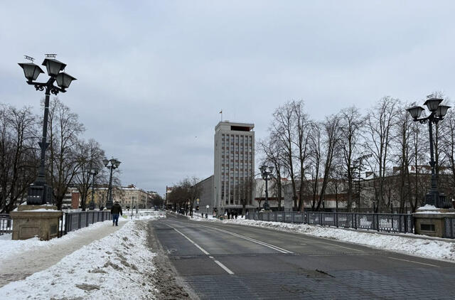 Vėliavos, vasario 16-oji