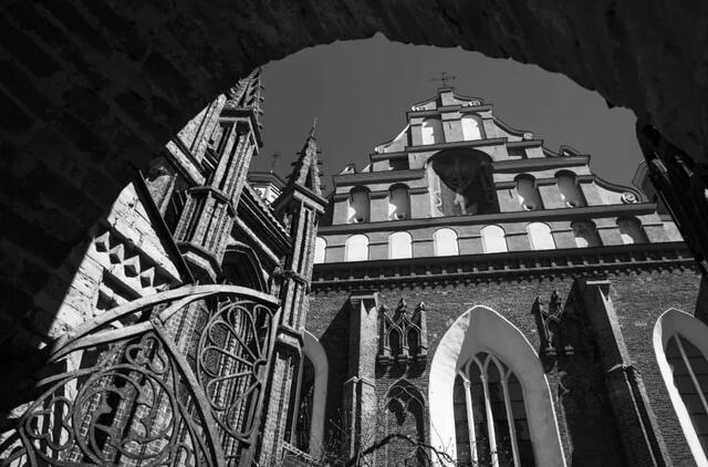 Vilniaus šv. Pranciškaus Asyžiečio (Bernardinų) bažnyčia.