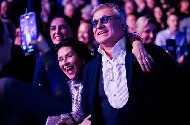 Žilvinas Žvagulis, Irena Starošaitė