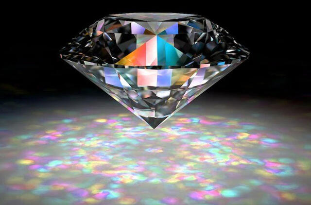 Kinijos mokslininkai sukūrė unikalų mineralą, kietesnį už įprastą deimantą