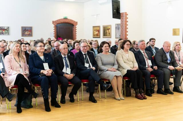 Klaipėdos universiteto ligoninė telkia dialogui apie regioninę partnerystę