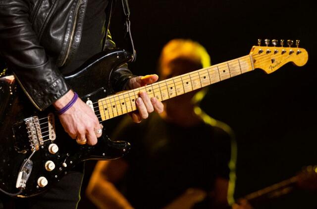 Brangiausia gitara, kada nors parduota aukcione