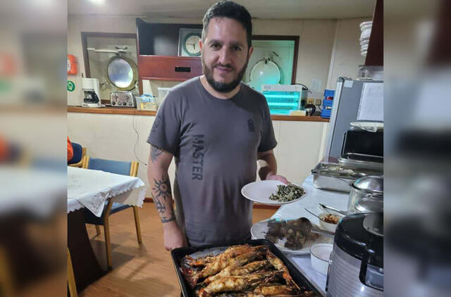 Denisas Legenzovas Afrikoje dirba 13 metų