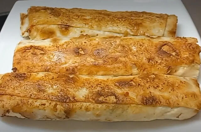 Lavašas su riešutais ir chalva