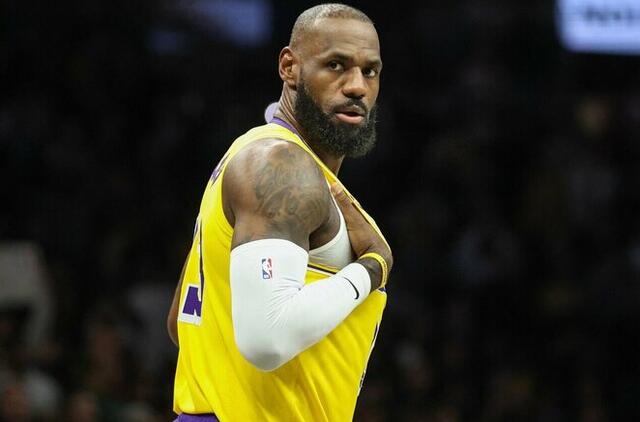 LeBronas Jamesas