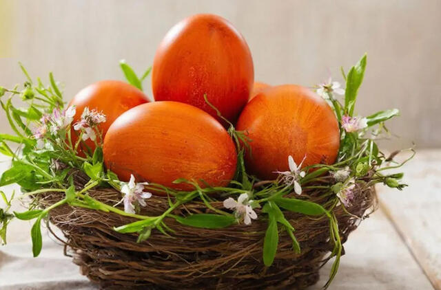 Lukštai taps oranžiniai – be chemijos ir be morkų