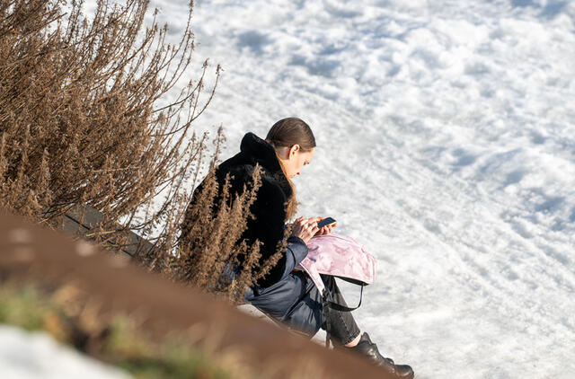 Sinoptikė naktimis dar žada šaltuką, tačiau dienomis jau įsitvirtins šiluma