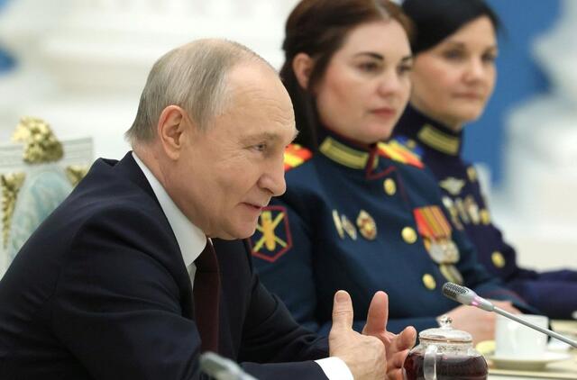 Pasitikėjimas Vladimiru Putinu smuko