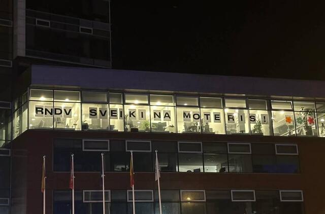 Kovo 8-oji, sveikinimas